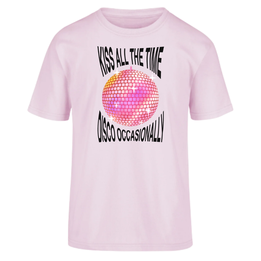 Camiseta Harry Styles “Kiss All The Time” Rosa Pastel | Together Tour Inspired