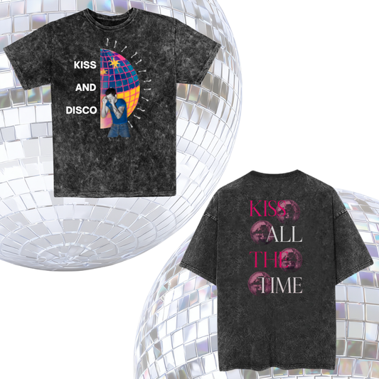 Camiseta Harry Styles “Kiss All The Time” Vintage Acid Wash Negra | Disco Mood Edition